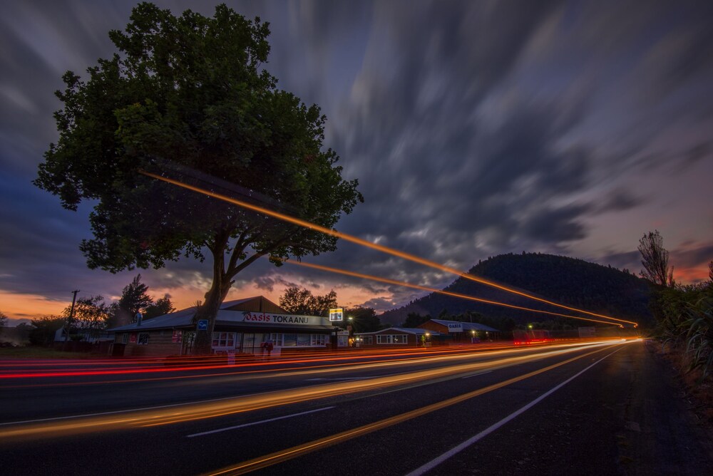 Oasis Motel & Holiday Park Turangi — 4-Star Luxury Hotel in Turangi, New Zealand
