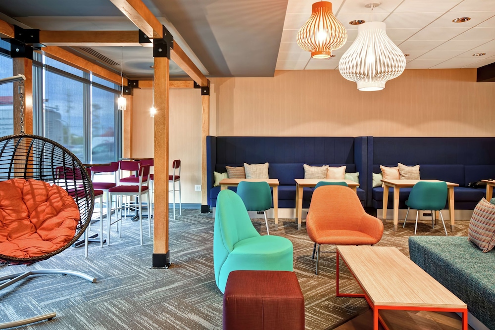 Tru by Hilton Louisville Airport - photo 4