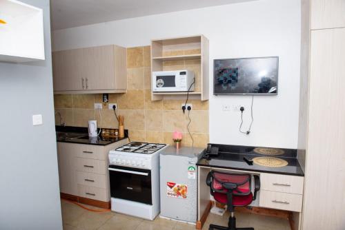 Ln Executive Furnished West Studios
