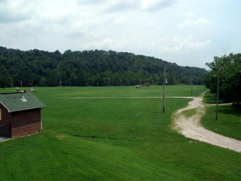 Baymont by Wyndham Mount Vernon Renfro Valley - photo 40
