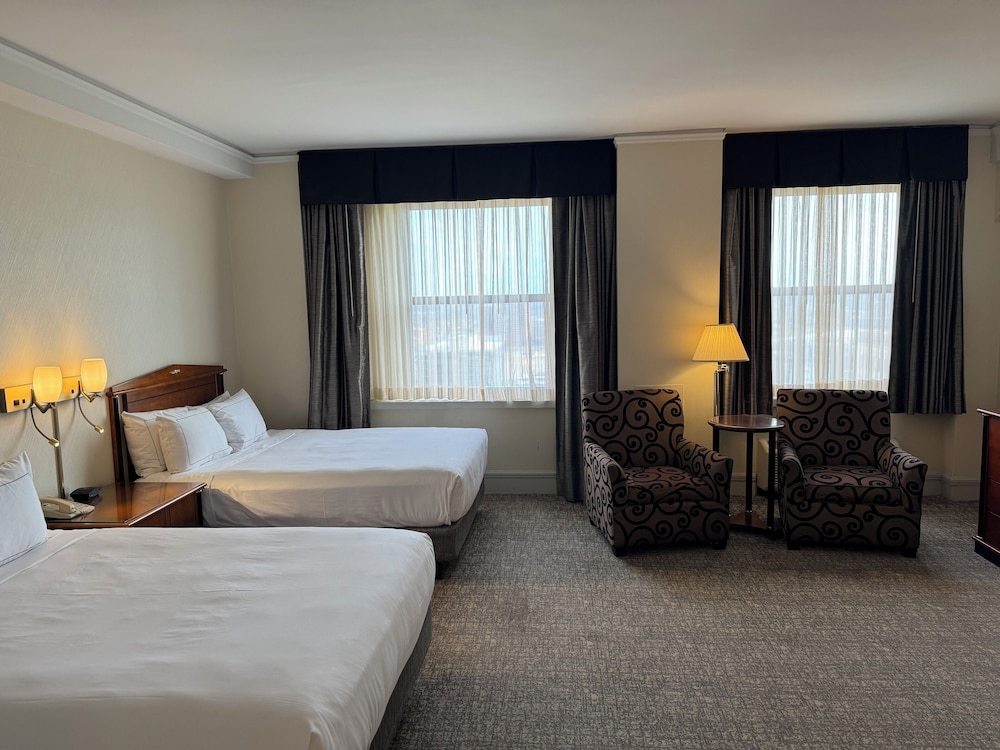 Hilton Cincinnati Netherland Plaza - photo 25