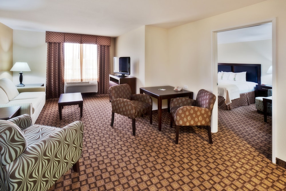 Holiday Inn Quincy East by IHG - photo 8