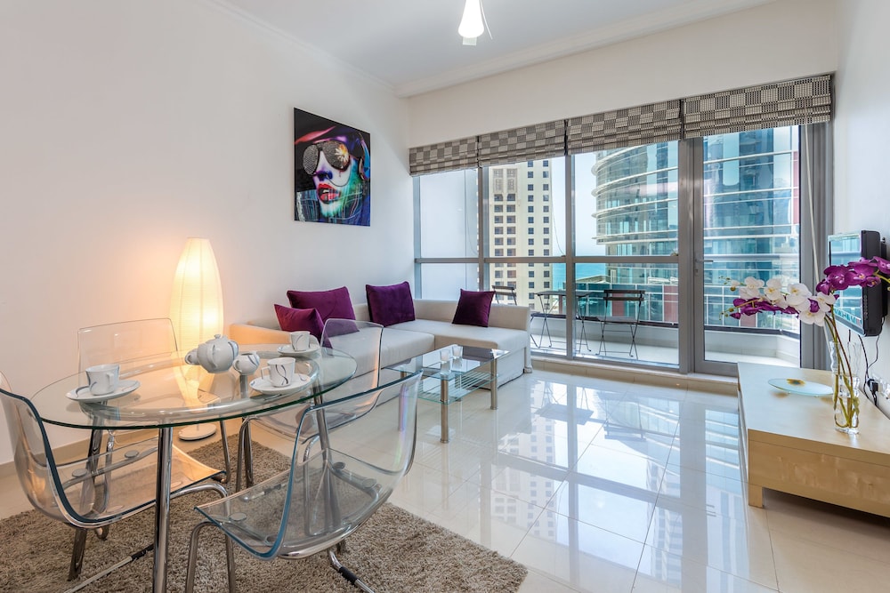 Central Tower by Hi Guests Vacation Homes — 4-Star Luxury Hotel in Dubai, United Arab Emirates