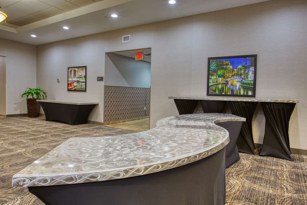 Drury Inn & Suites Near La Cantera Parkway - photo 72
