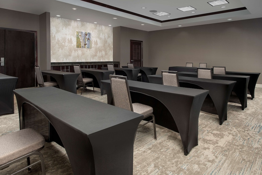 Hilton Garden Inn Dallas Duncanville - photo 37