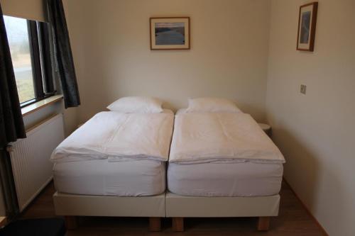 Ormurinn Guesthouse