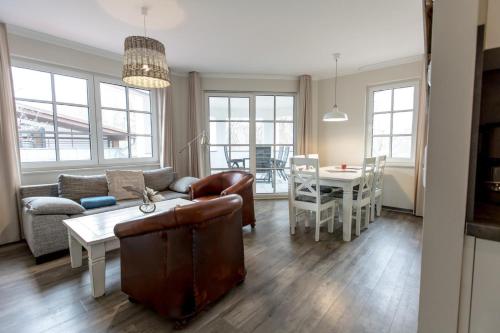 Villa Borwin Apartment 16 — 4-Star Luxury Hotel in Ostseebad Kuehlungsborn, Germany