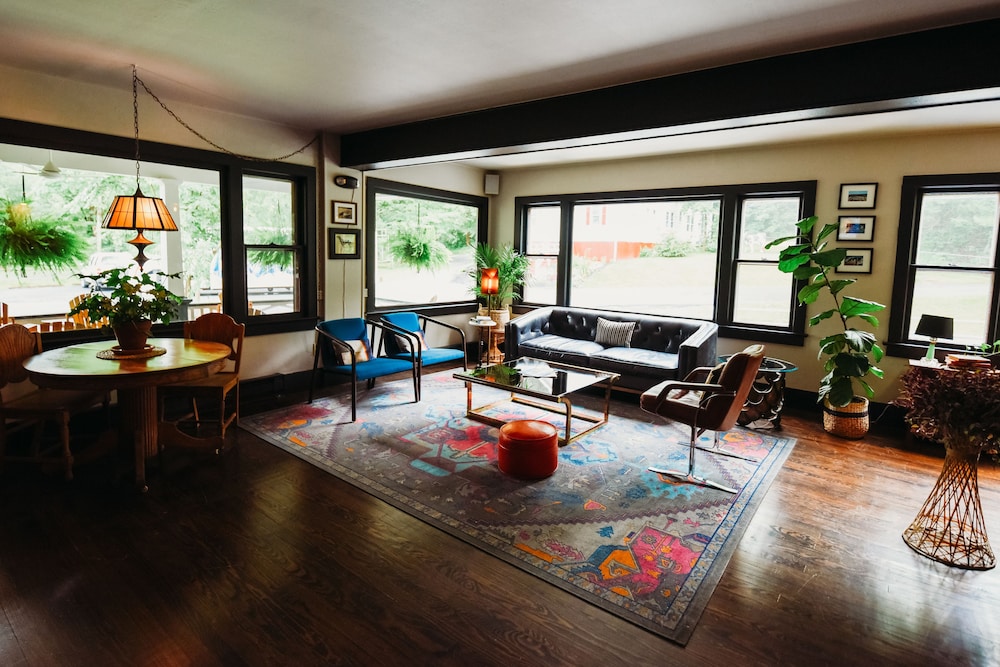 Rainbow Mountain Resort - photo 2