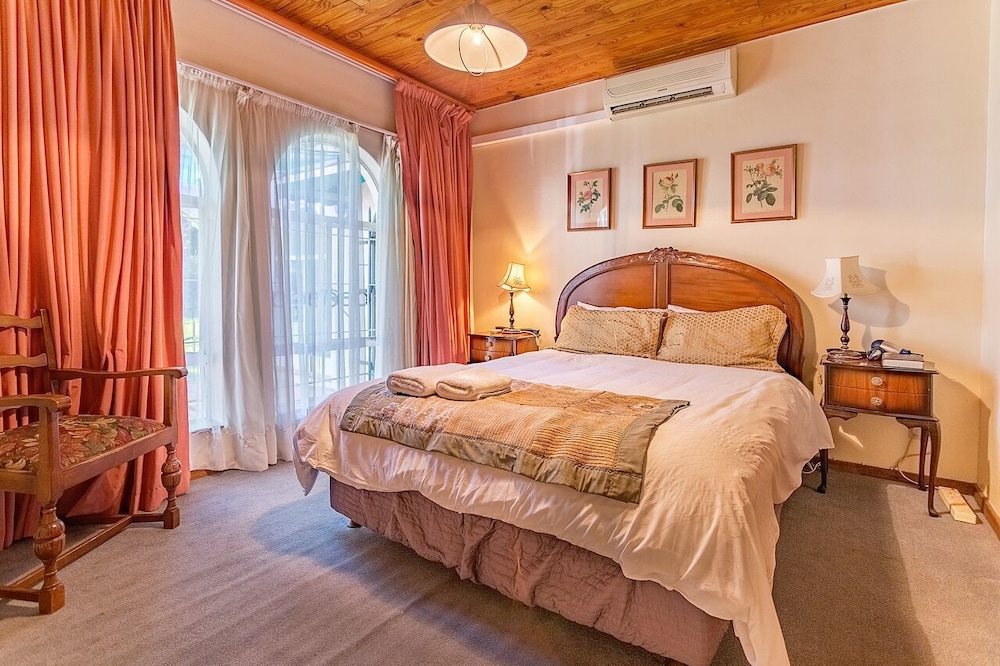Bay Tree Guest House — 4-Star Luxury Hotel in Pretoria, South Africa