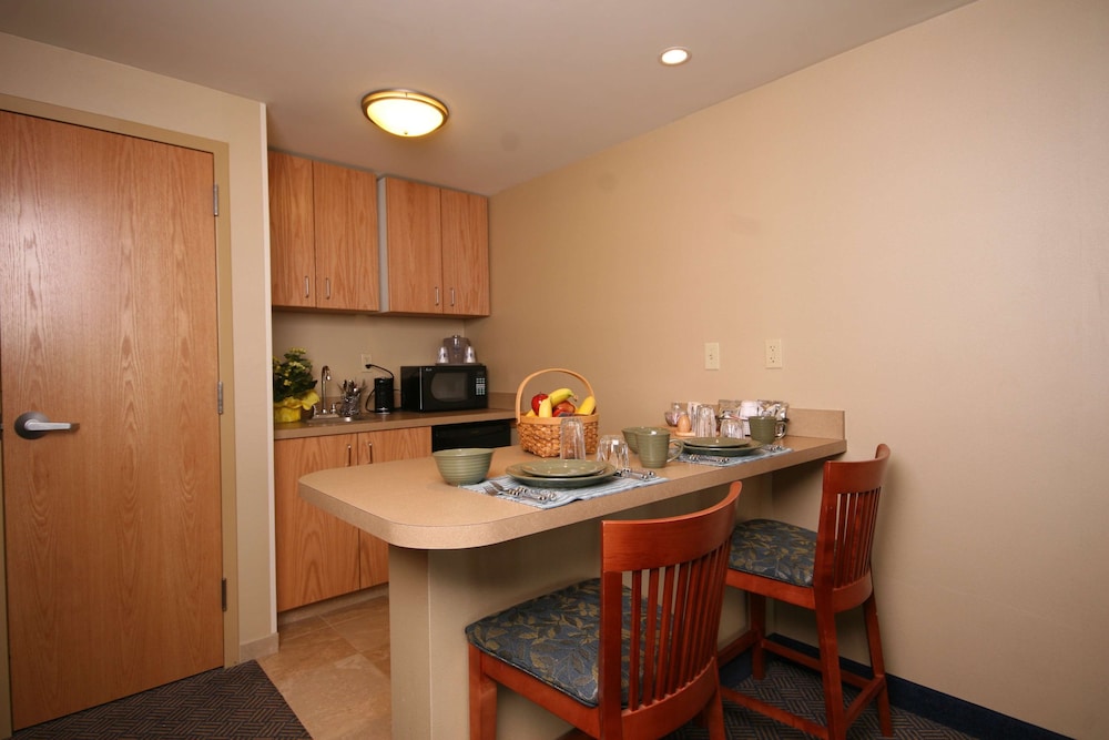 Hampton Inn Rutland - photo 27
