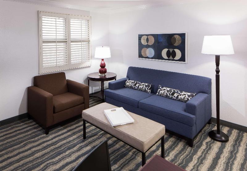 Embassy Suites by Hilton Tampa Brandon - photo 62