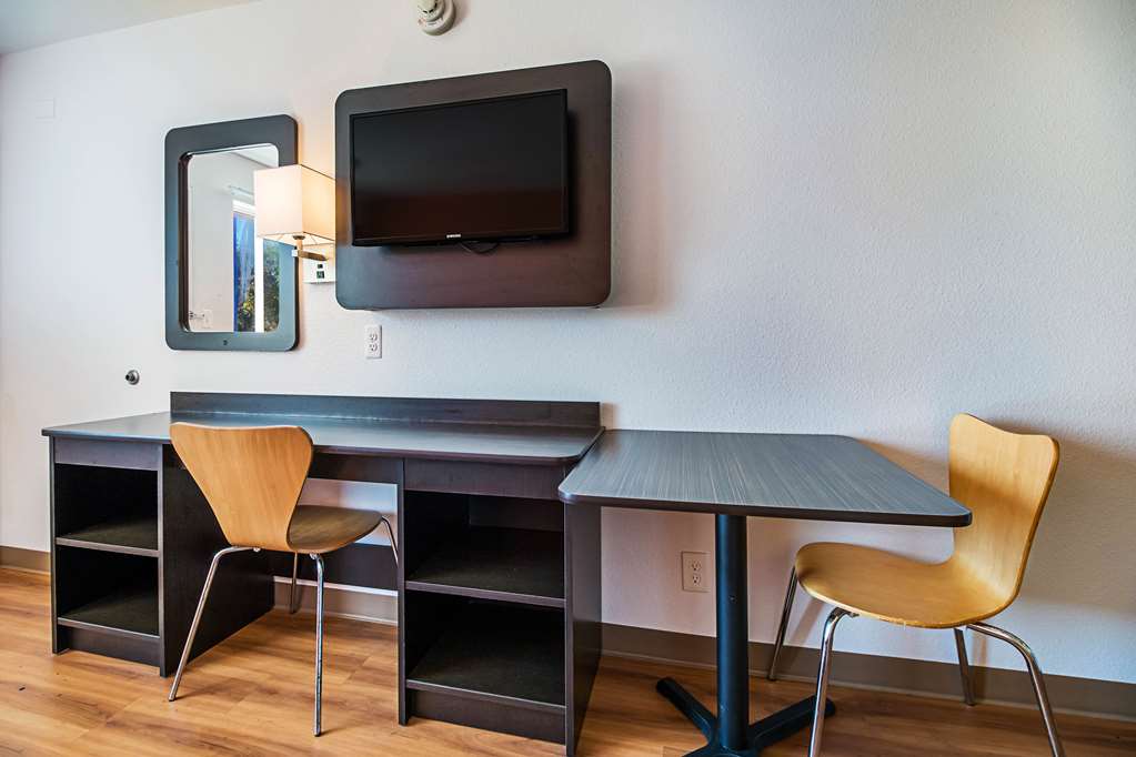 Motel 6 Corpus Christi TX Northwest - photo 9
