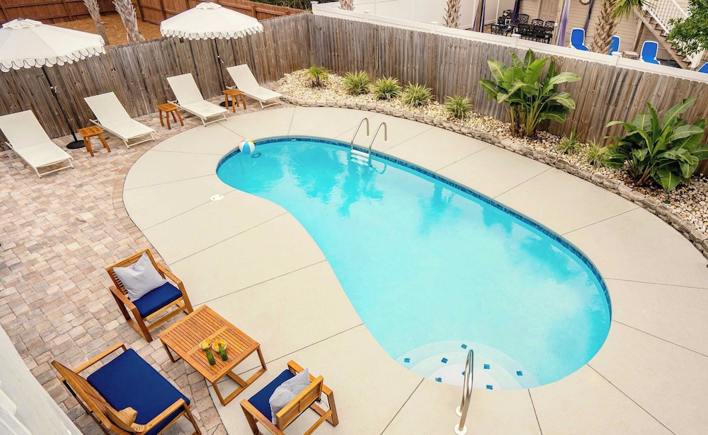 Blue Jay By Avantstay Spectacular Destin Oasis W Pool Walking Distance To Beach — Destin