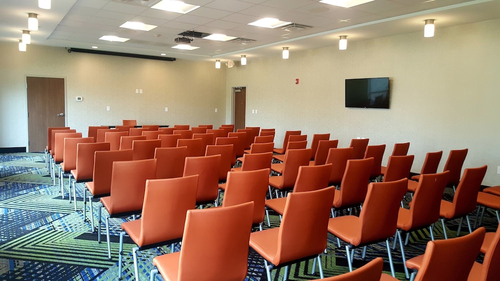 Holiday Inn Express North Augusta by IHG - photo 40