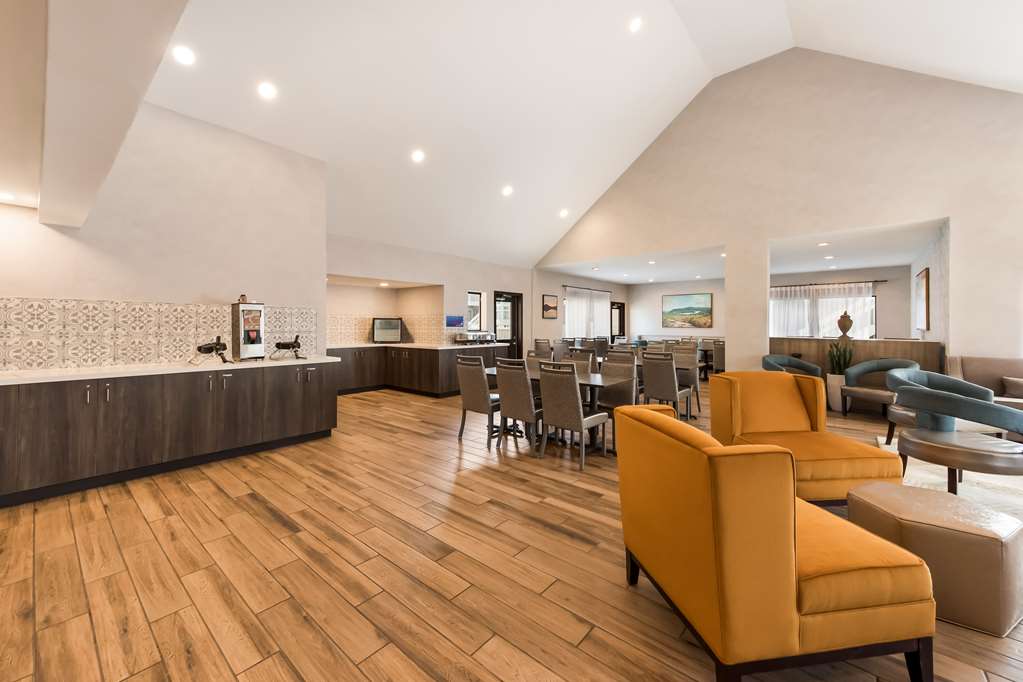 Best Western Fishkill Inn & Suites - photo 15