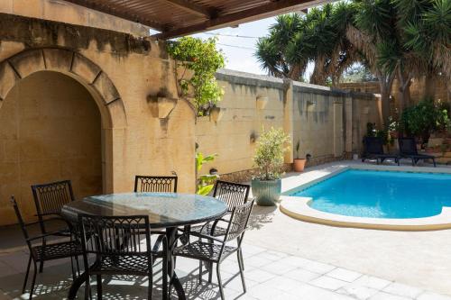 Gozobreak Farmhouses — 4-Star Luxury Hotel in Santa Lucija, Malta