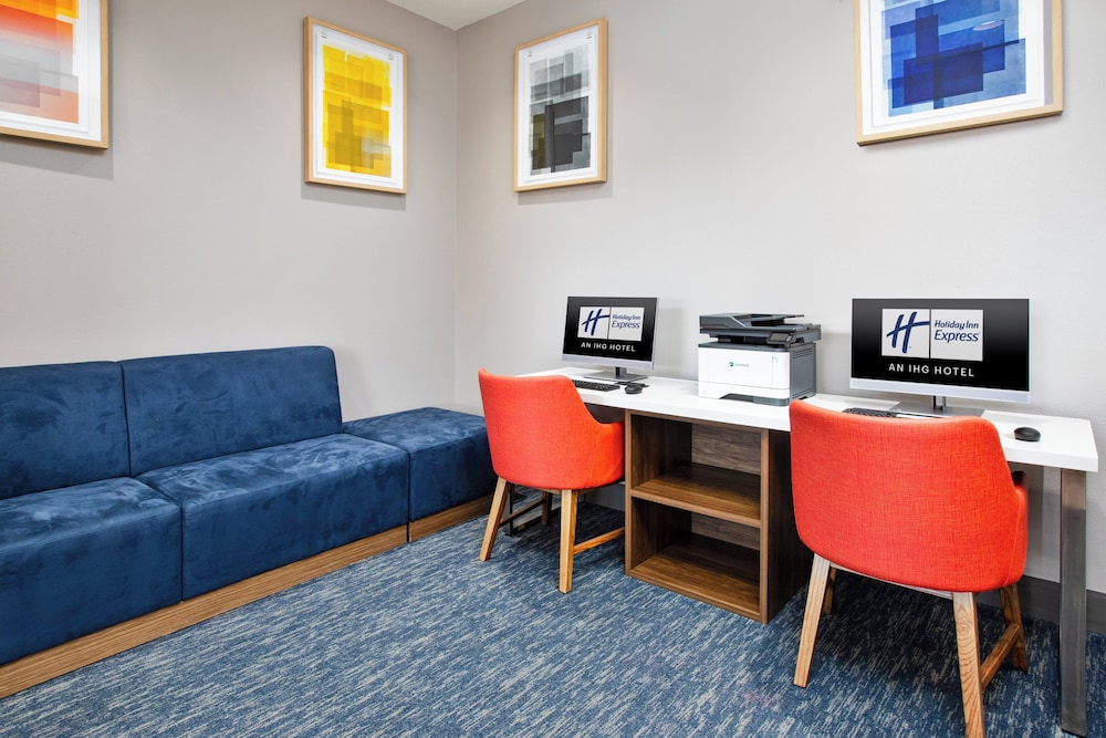 Holiday Inn Express & Suites Duncan by IHG - photo 37