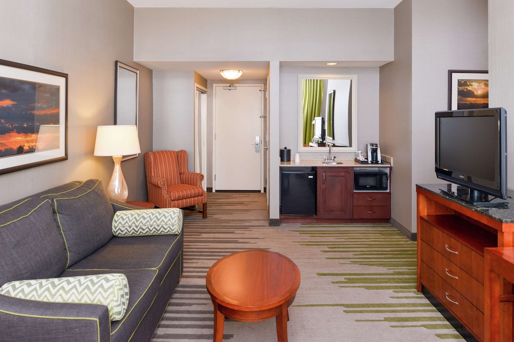 Hilton Garden Inn Yuma Pivot Point - photo 14