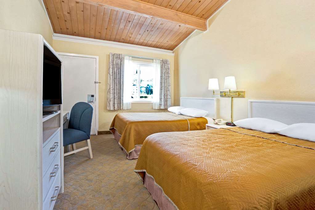 Travelodge by Wyndham Mill Valley Sausalito - photo 11