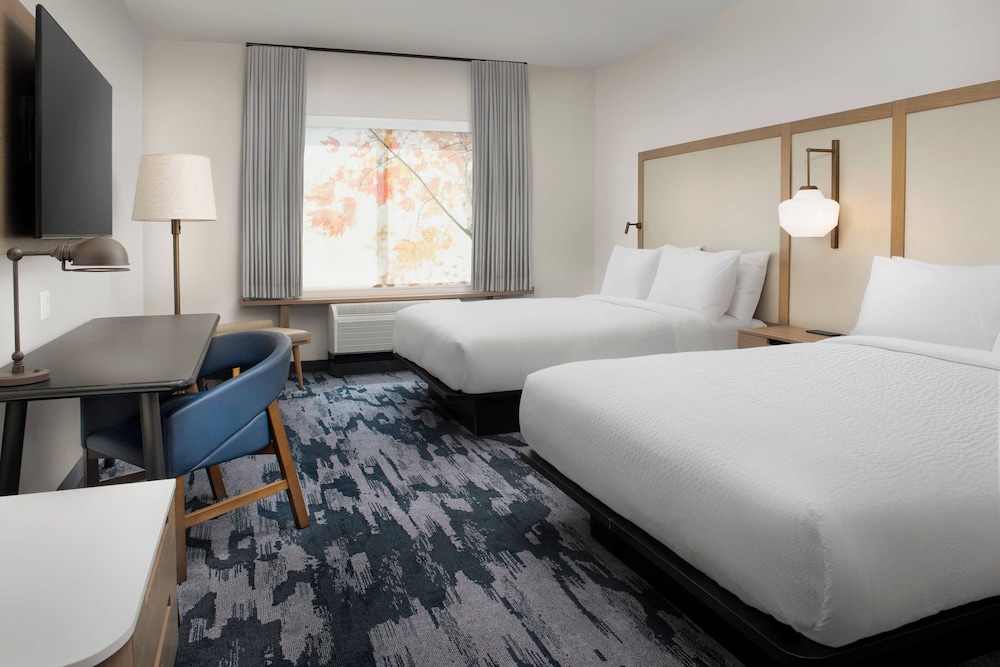 Fairfield Inn & Suites by Marriott Santa Rosa Rohnert Park - photo 9