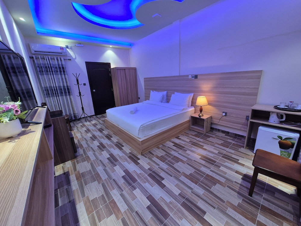 Aasna Inn - carbon neutral hotel in Unknown City