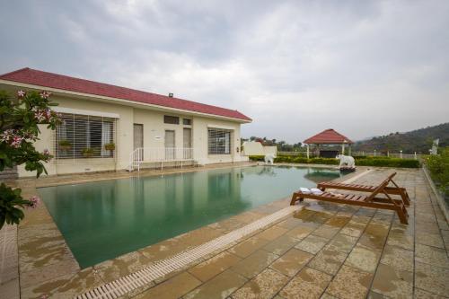 ELIVAAS Shourya Celesta Luxe 3BHK Villa with Pvt Pool Udaipur — 5-Star Luxury Hotel in Udaipur, India