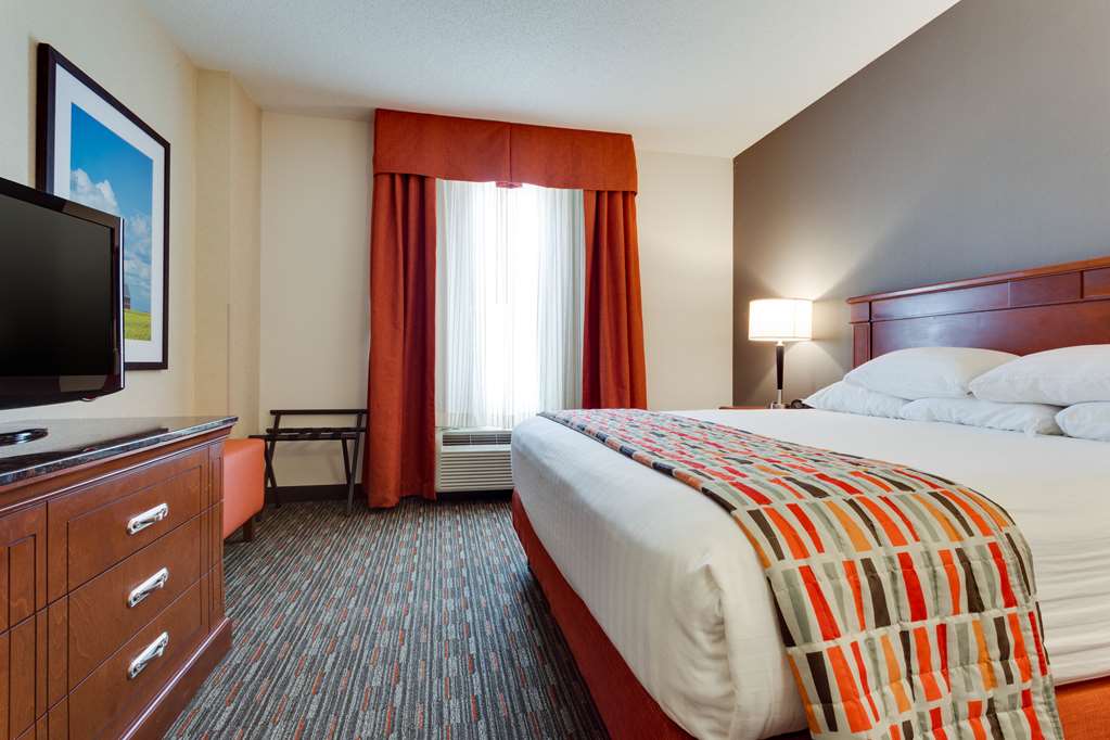 Drury Inn & Suites Greenville - photo 9
