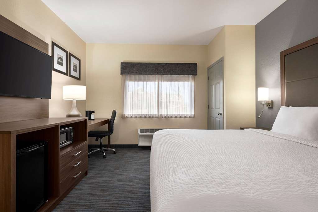 Wingate By Wyndham Appleton - photo 11