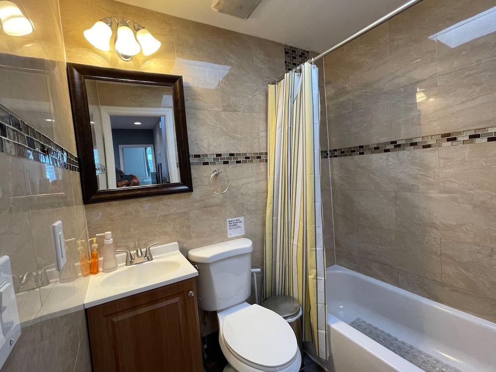 Brooklyn 3BR Near Subways in Brooklyn, United States