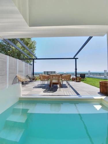 Thea Suites — hotel in Nea Kallikrateia