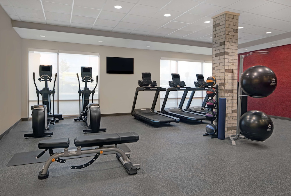Home2 Suites Asheville Airport - photo 34