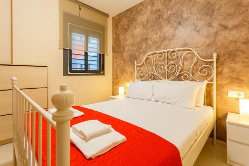 Puerta San FELIX free parking by Cadiz4Rentals — 4-Star Luxury Hotel in Cadiz, Spain