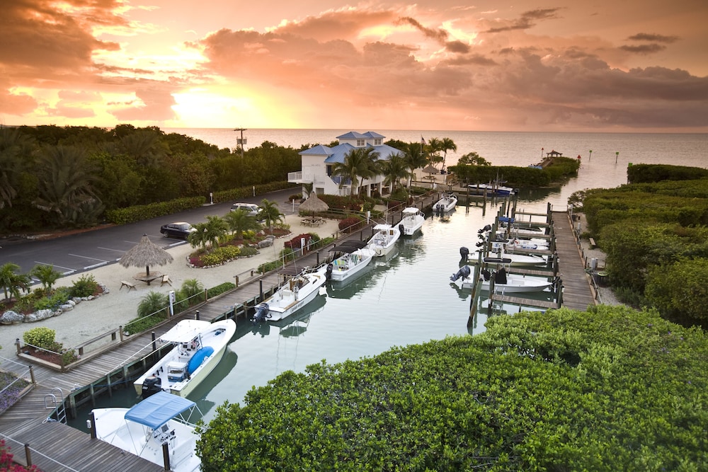 Ocean Pointe Suites at Key Largo — 4-Star Luxury Hotel in Key Largo, United States