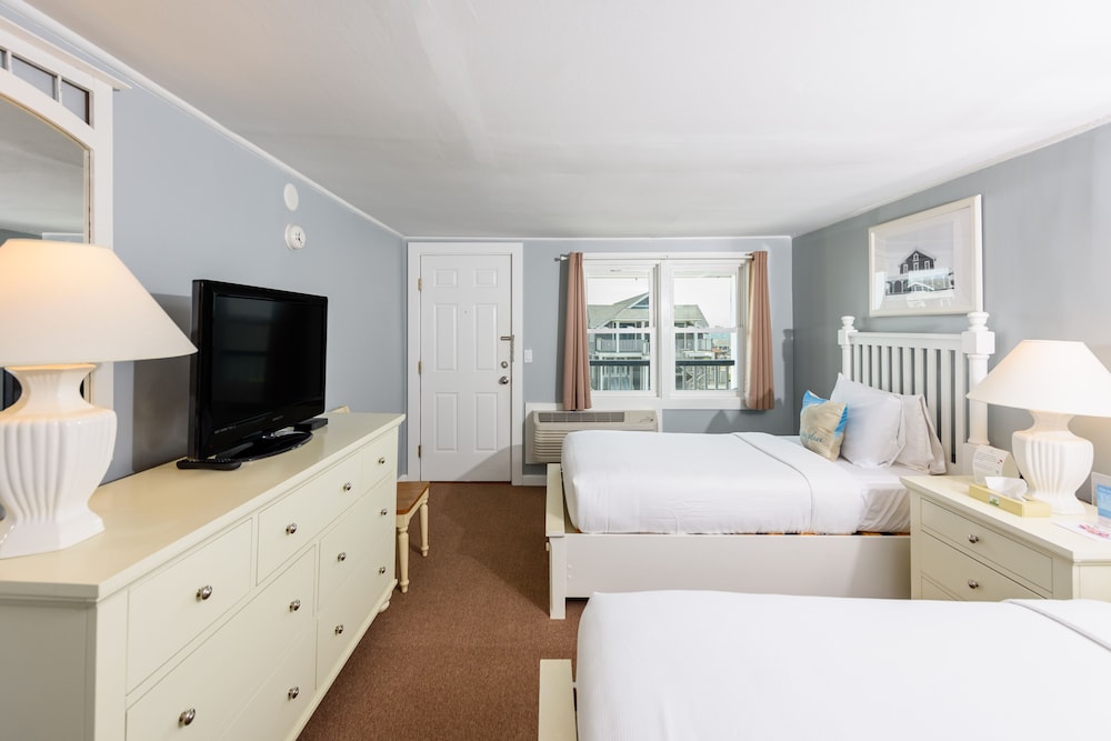 MV Surfside Hotel - photo 12