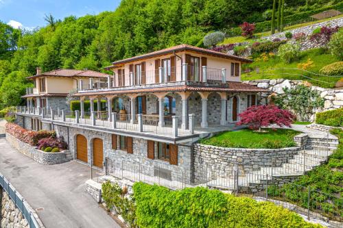 Villa Rosa Plesio by LoveComo — 4-Star Luxury Hotel in Lenno, Italy