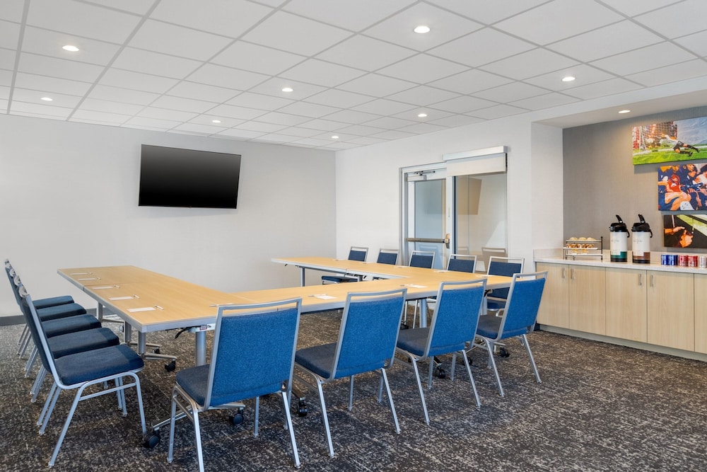 Towneplace Suites By Marriott Geneva - photo 37