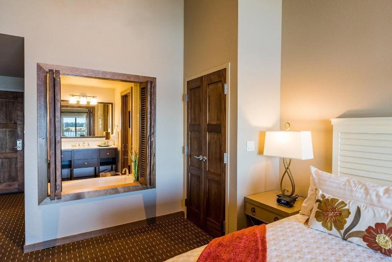 The Lodge at Columbia Point - photo 61