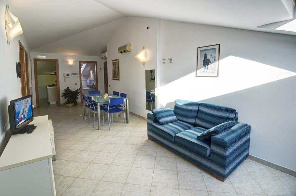 Appartamenti Palmaria — 4-Star Luxury Hotel in Diano Marina, Italy