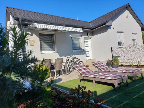 Három Testvér Apartman in Siofok, Hungary