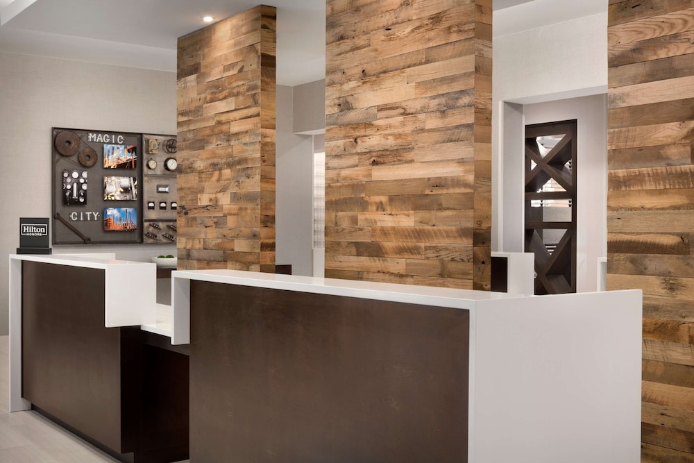 Home2 Suites by Hilton Birmingham Downtown - photo 3