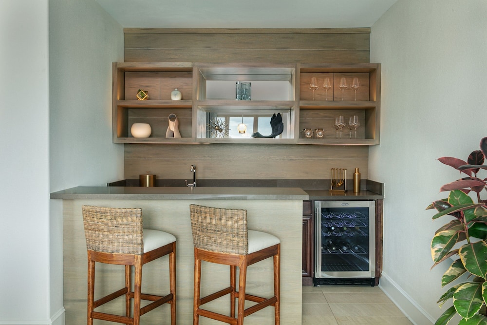 The Westin Sacramento Riverfront Hotel & Spa - photo 37