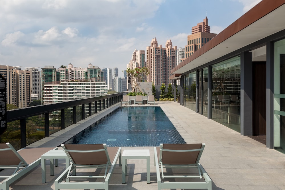Louis Kienne Serviced Residences — 4-Star Luxury Hotel in Singapore, Singapore