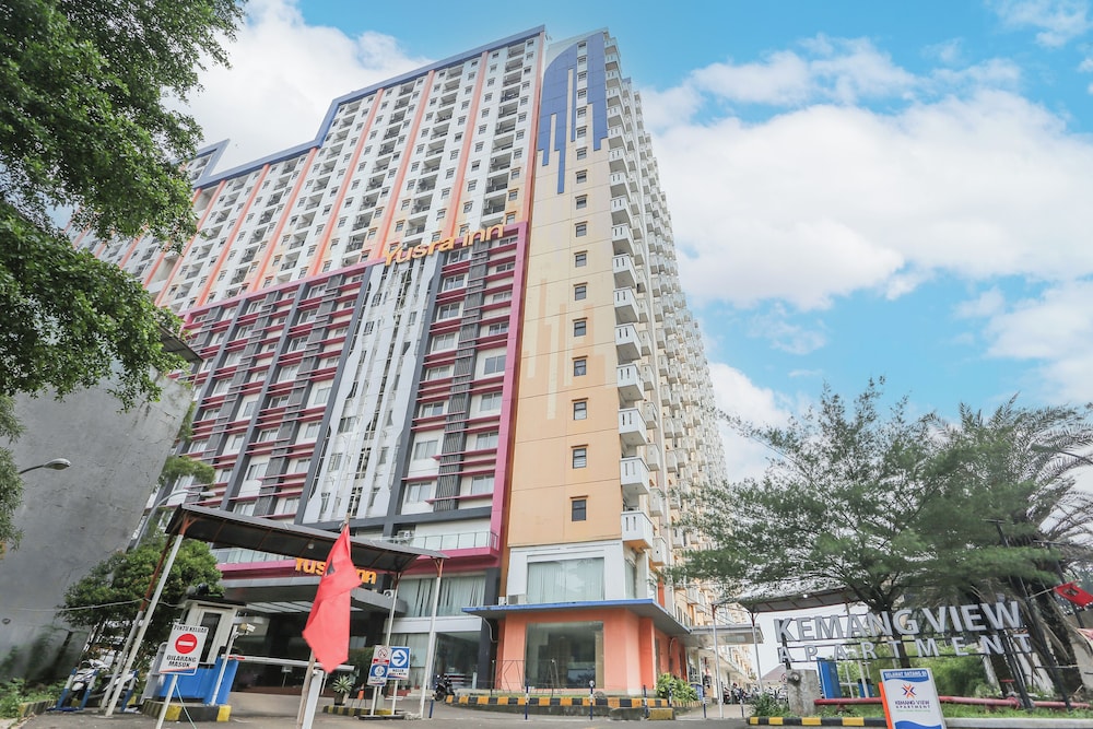 Oyo 93933 King’s Room in Bekasi, Indonesia