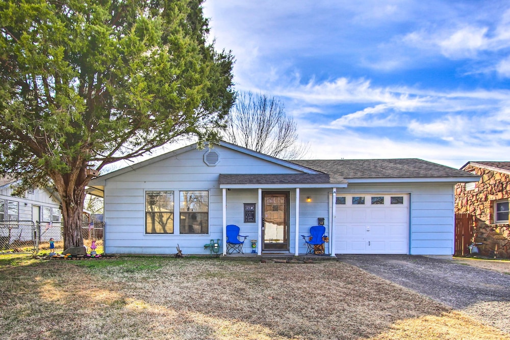 Dog Friendly Bartlesville Retreat With Yard — Bartlesville