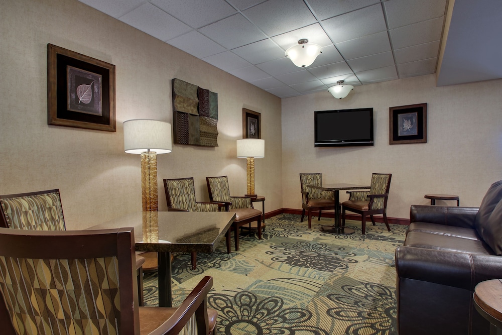 Hampton Inn & Suites Denver Littleton - photo 8