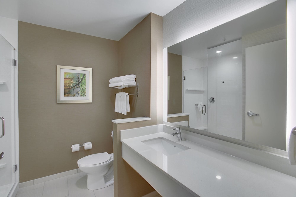 Fairfield Inn & Suites by Marriott Wichita East - photo 7