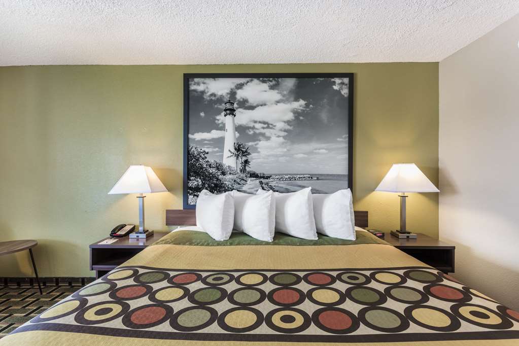 Super 8 by Wyndham Ocala I 75 - photo 27