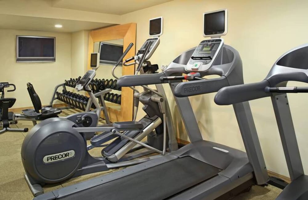 DoubleTree by Hilton Hotel Chicago Wood Dale Elk Grove - photo 24