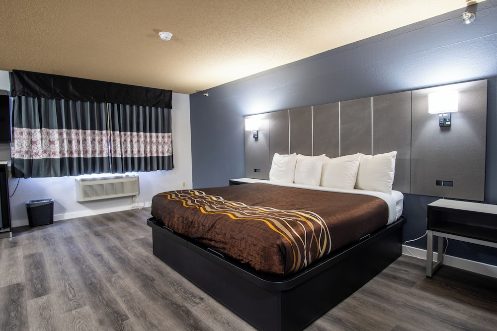 Coratel Inn and Suites By Jasper Eagan St Paul Airport & Mall of America - photo 22