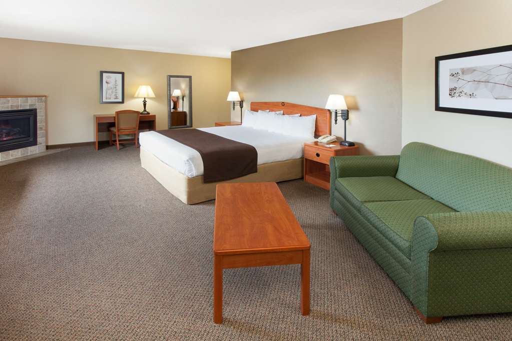 AmericInn by Wyndham Greenville - photo 17
